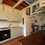 La casa dei Legni Parlanti
